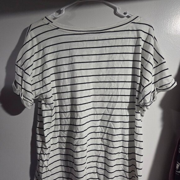 Tops - Maurices Womens Large Grey Striped Short Sleeve Tee